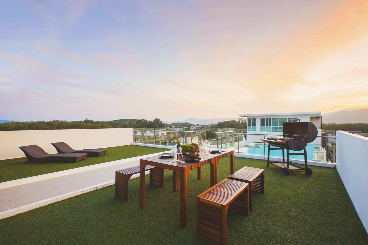 The Wide Condotel - Phuket Esterno foto